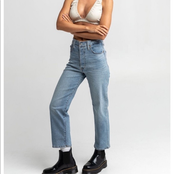LEVI'S Worn To Ride Ribcage Straight Jeans in Light Blast Size 30 - Picture 1 of 10